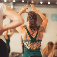 Leeza Leela ~ Professeure de Danse & Yoga Danse