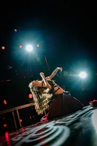 Delphine Pont Danse