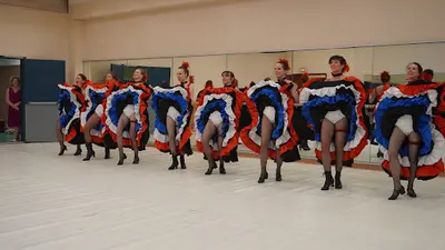French Cancan - Monika Knap