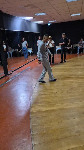 Feel It Dance Studio