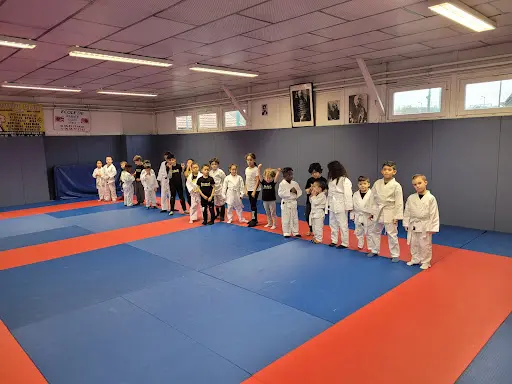 Puma Club Mma