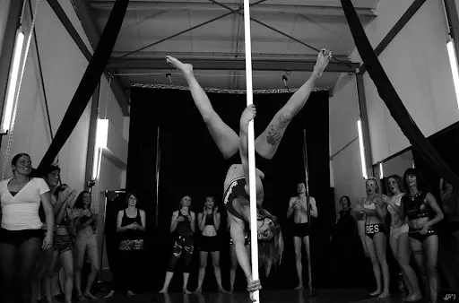 Fly N Dance