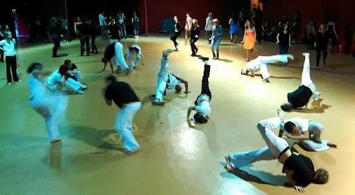 Jogaki Capoeira Pantin 93 - Danse et Sport du Brésil
