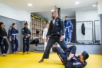 Nrfight Club Olympiades - Mma, Luta Livre & Muay Thai - Débutants et Confirmés