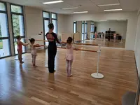 Familya-cours de Danse Paris 7