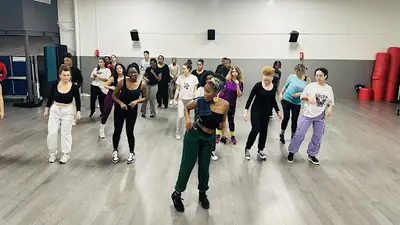 Dance4us - Ecole de Danse Paris