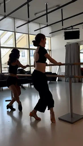 Danse With Us Fr Paris
