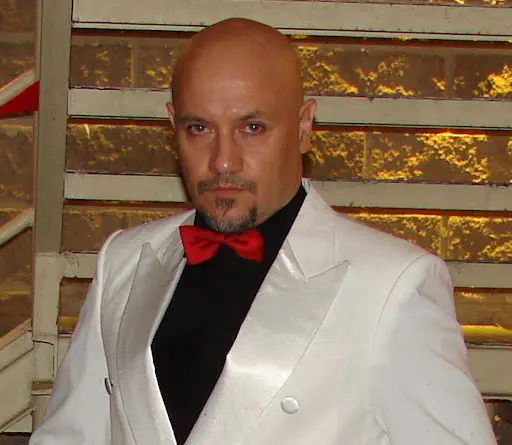 Valdi Guevara Tango Pau