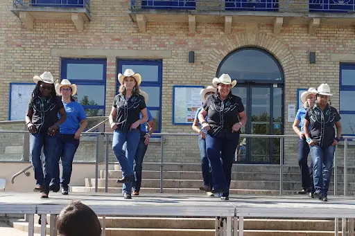 Cowboy Hat Dancers