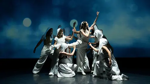 Wavy Dance