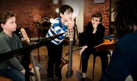 Ecole de Musique de Puteaux la Nouvelle Gamme : Piano, Guitare, Chant, Batterie, Eveil Musical et Théâtre