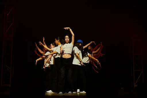 Dans la Rue la Danse