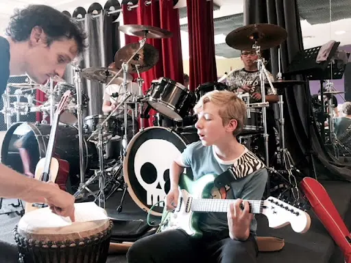 Groove Art - Performing Music School