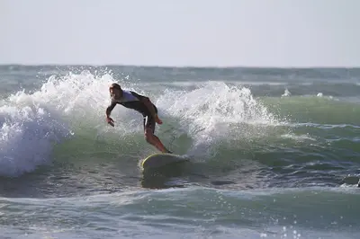 Kiwadu École de Surf