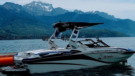 Ski-wake Sevrier Lac d'Annecy