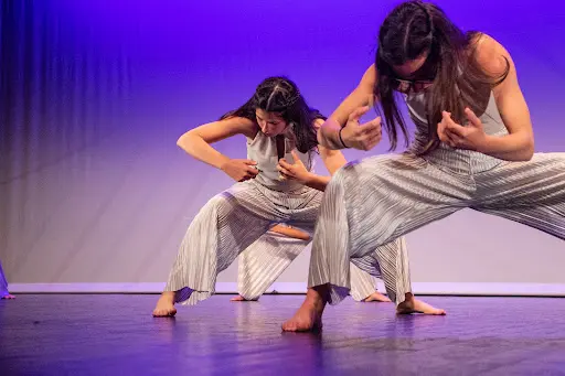 Danse Entre Cour et Jardin / Munz Floor / Pilates
