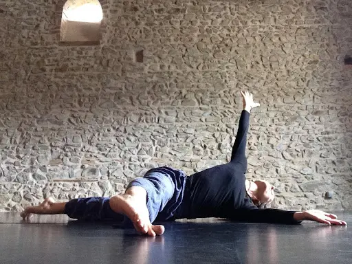 Association Elan Alternatif - St Marcel l'Eclairé - Danse et Yoga
