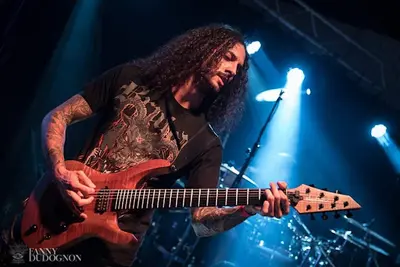 Zachary Nadal - Prof de Guitare et de Basse