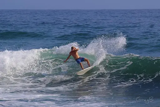 Le Swèl Surf Center