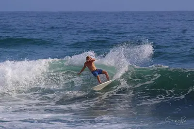 Le Swèl Surf Center