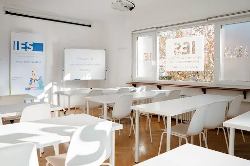 International Executive School - Ies Strasbourg