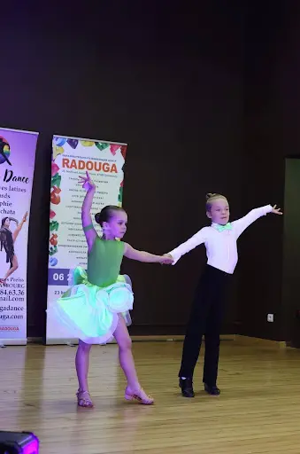 Radouga Dance