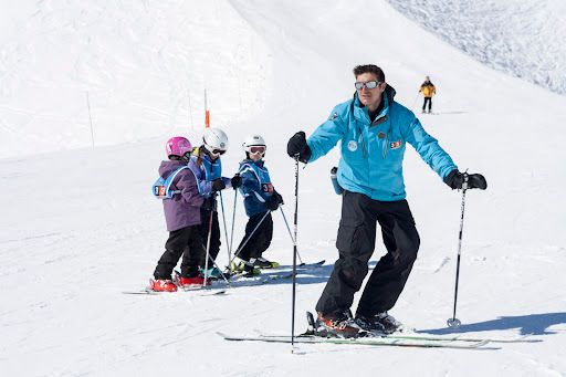 Esi 333 Ski School R