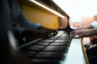 Allegretto - Piano, Japonais, et Origami