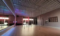 Pole Dancin Side