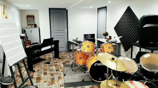 Ecole de Musique Anthony Gautier (emag) Cours de Batterie, Piano, Éveil Musical... À Bourges