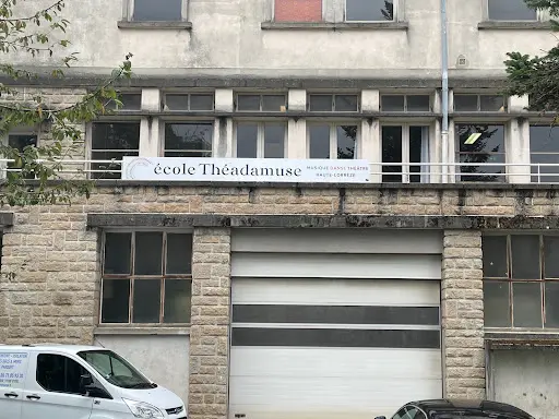 Ecole Theadamuse