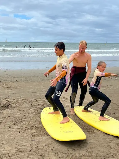 Ptibensurfschool