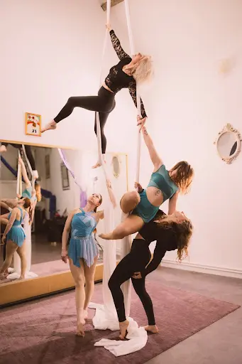 Du Corps A l'Art, École de Cirque