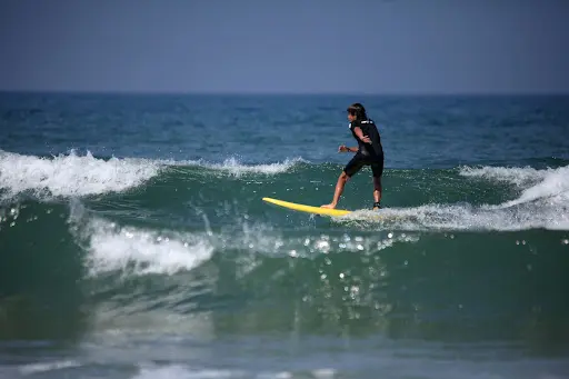 Carakas Surf School