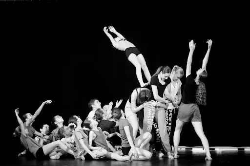 l'Archipel - Danse, Pilates, Yoga, Théâtre - Véronique Filiol